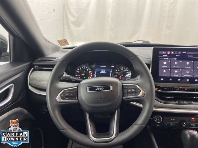 Used 2023 Jeep Compass Latitude AWD/4WD image 13