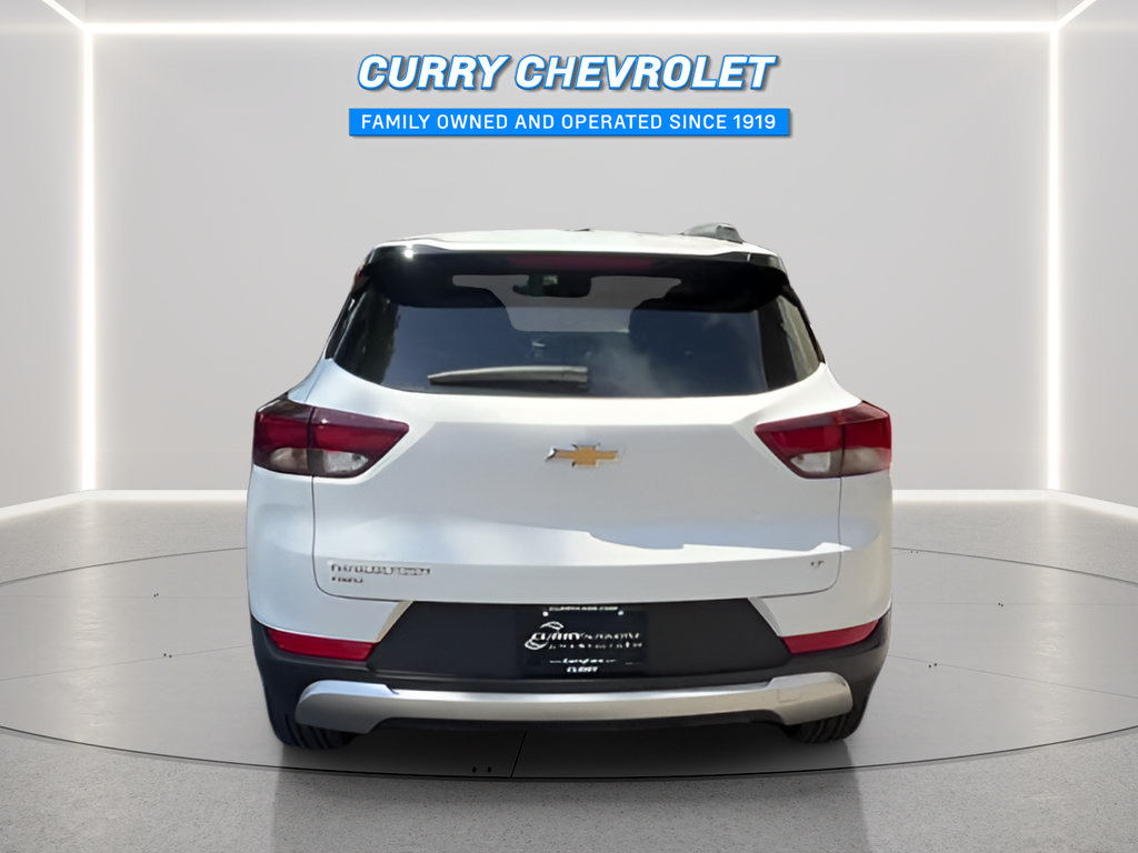 Used 2023 Chevrolet TrailBlazer LT AWD/4WD image 11