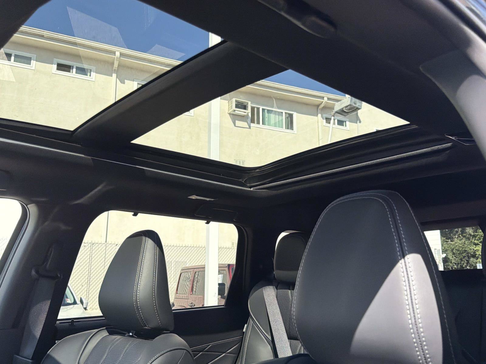 New 2026 Mitsubishi Outlander 4WD Plug-In Hybrid image 30