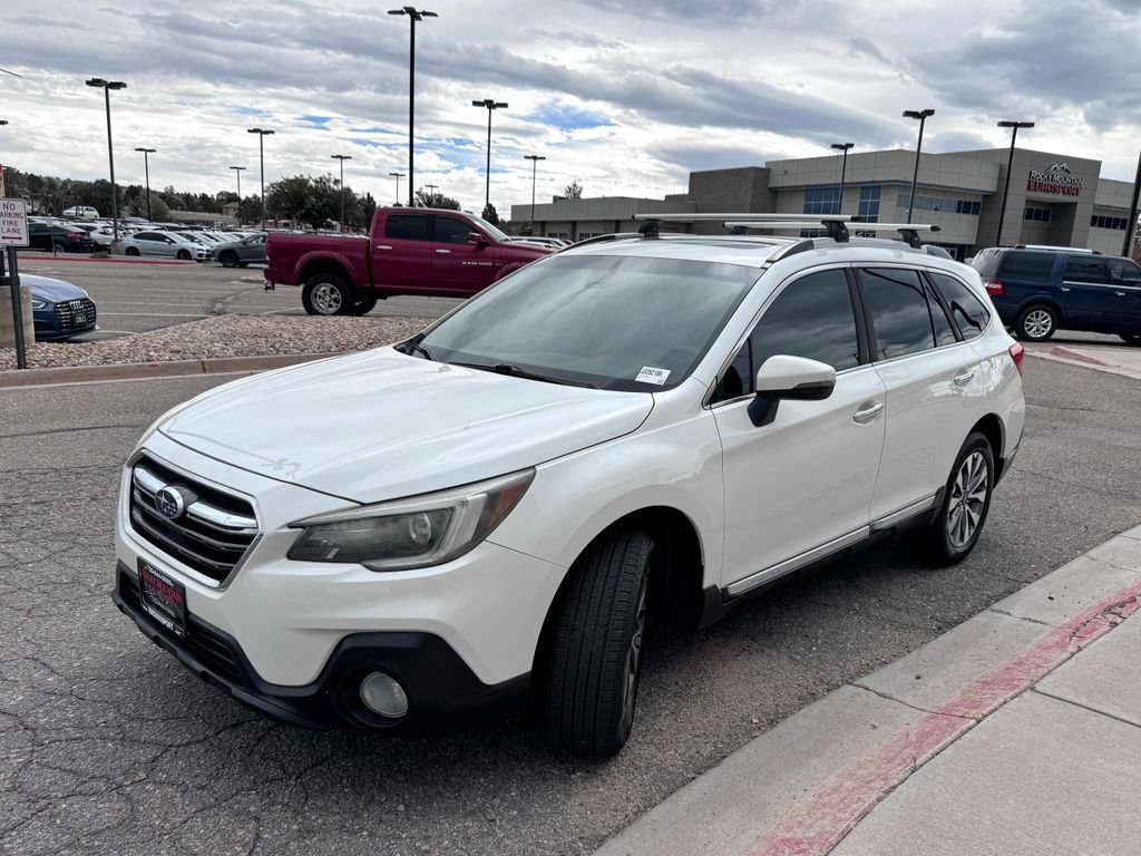 Used 2018 Subaru Outback 2.5i Touring w/ Popular Package #3 AWD/4WD image 4