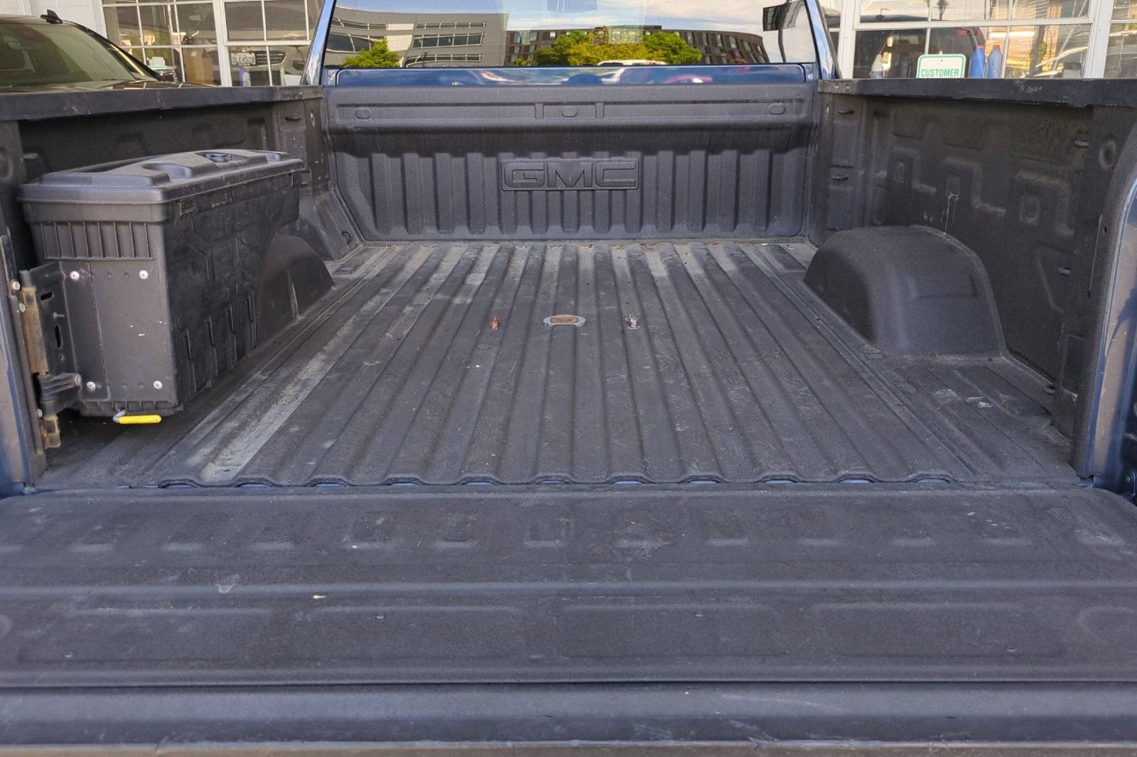 Used 2021 GMC Sierra 2500 SLE w/ SLE Value Package; AWD/4WD image 17
