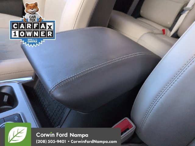 Used 2020 Ford Explorer Platinum w/ Premium Technology Package AWD/4WD image 19