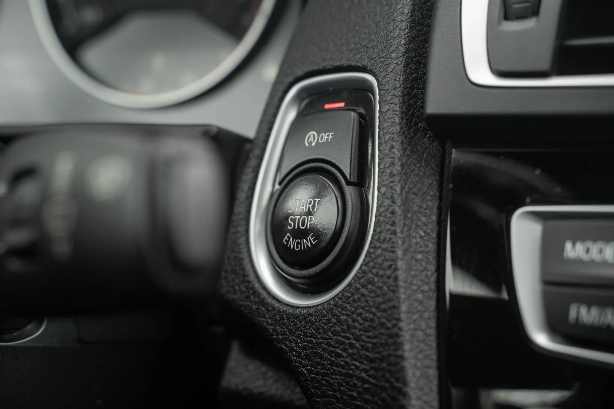 Used 2016 BMW M235i Coupe image 21