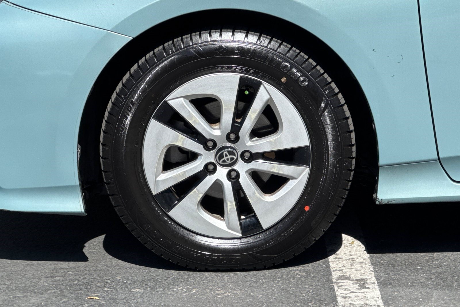 Used 2016 Toyota Prius Two FWD image 37