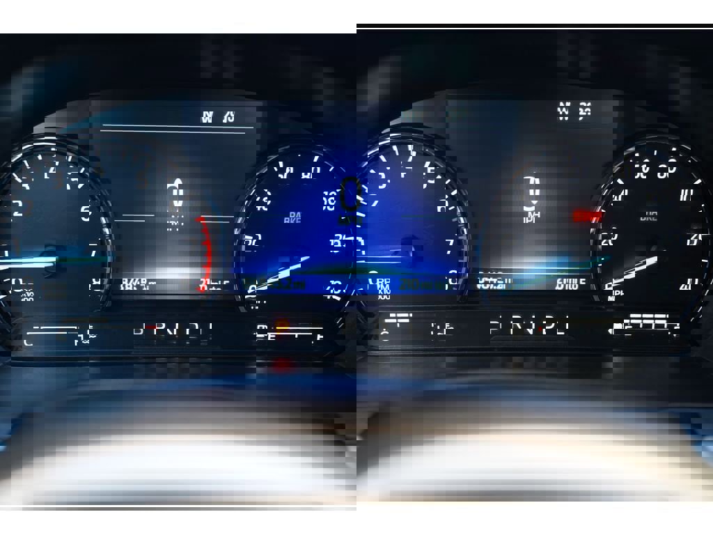 Used 2022 Ford Explorer XLT w/ Equipment Group 202A image 21