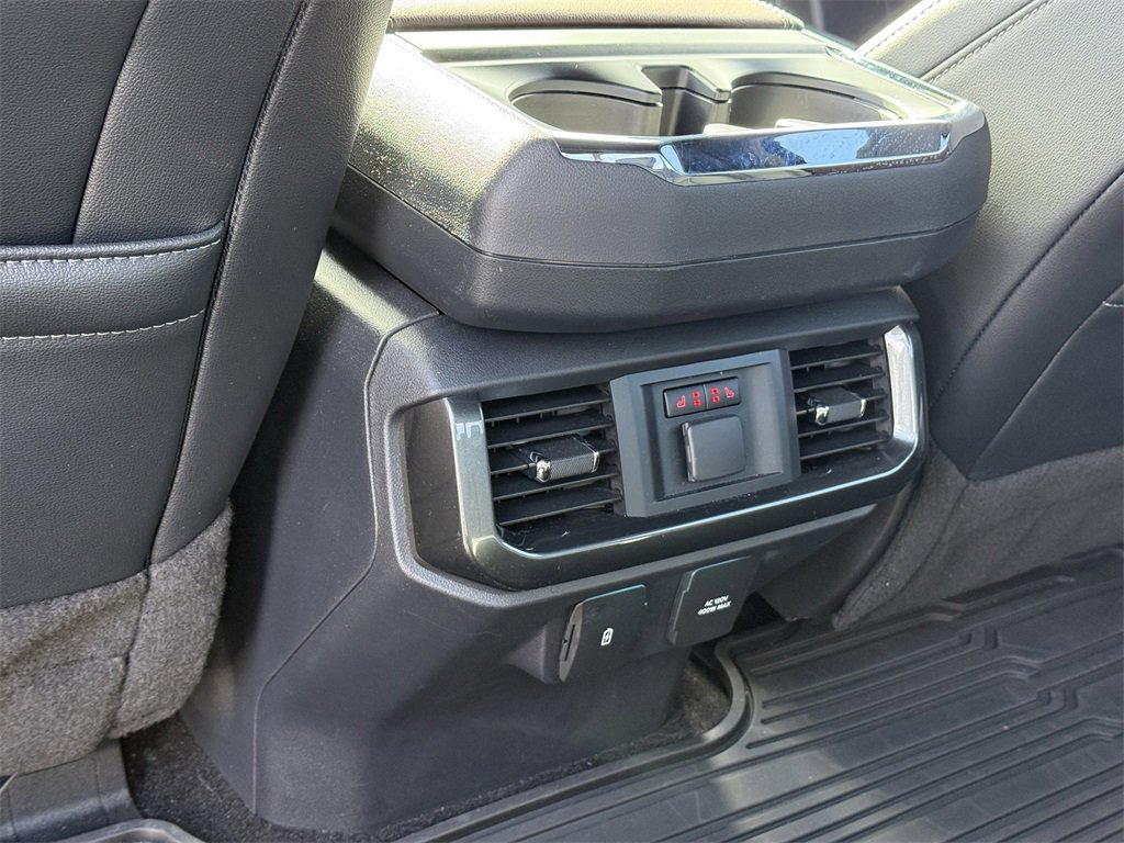 Used 2022 Ford F150 Lariat w/ Equipment Group 502A High image 13