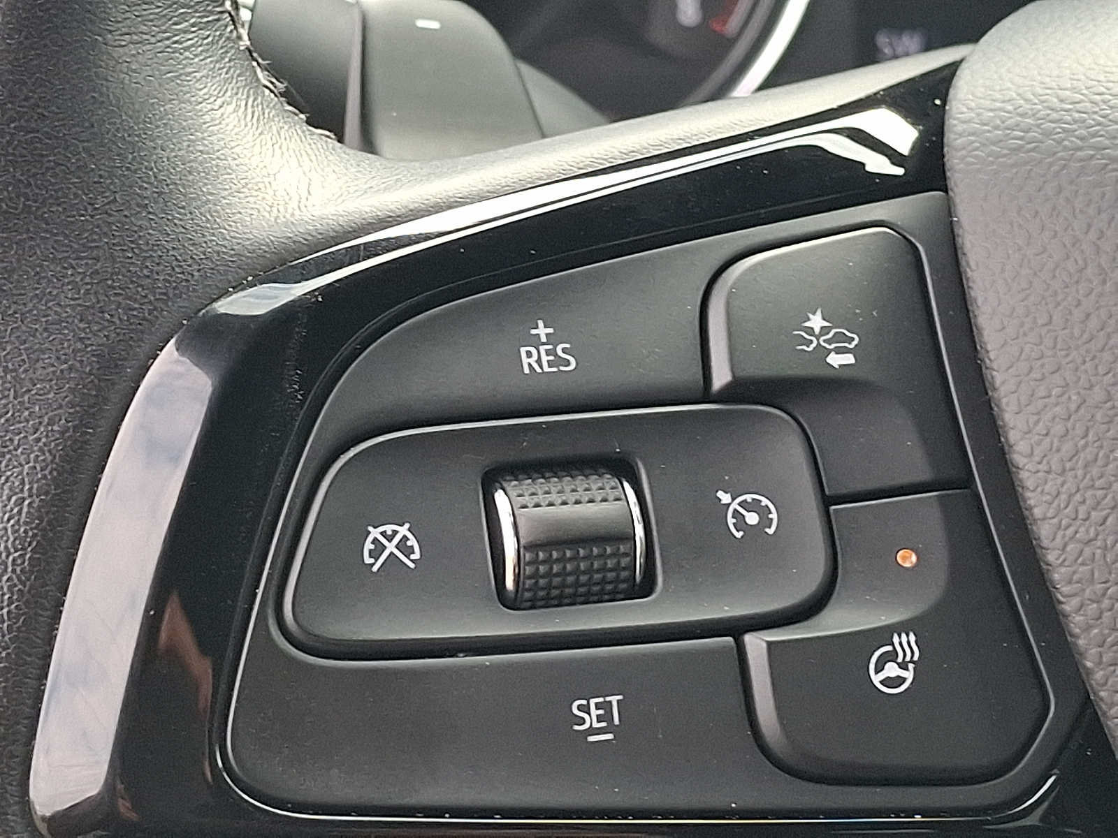 Certified 2023 Buick Enclave Essence FWD image 20