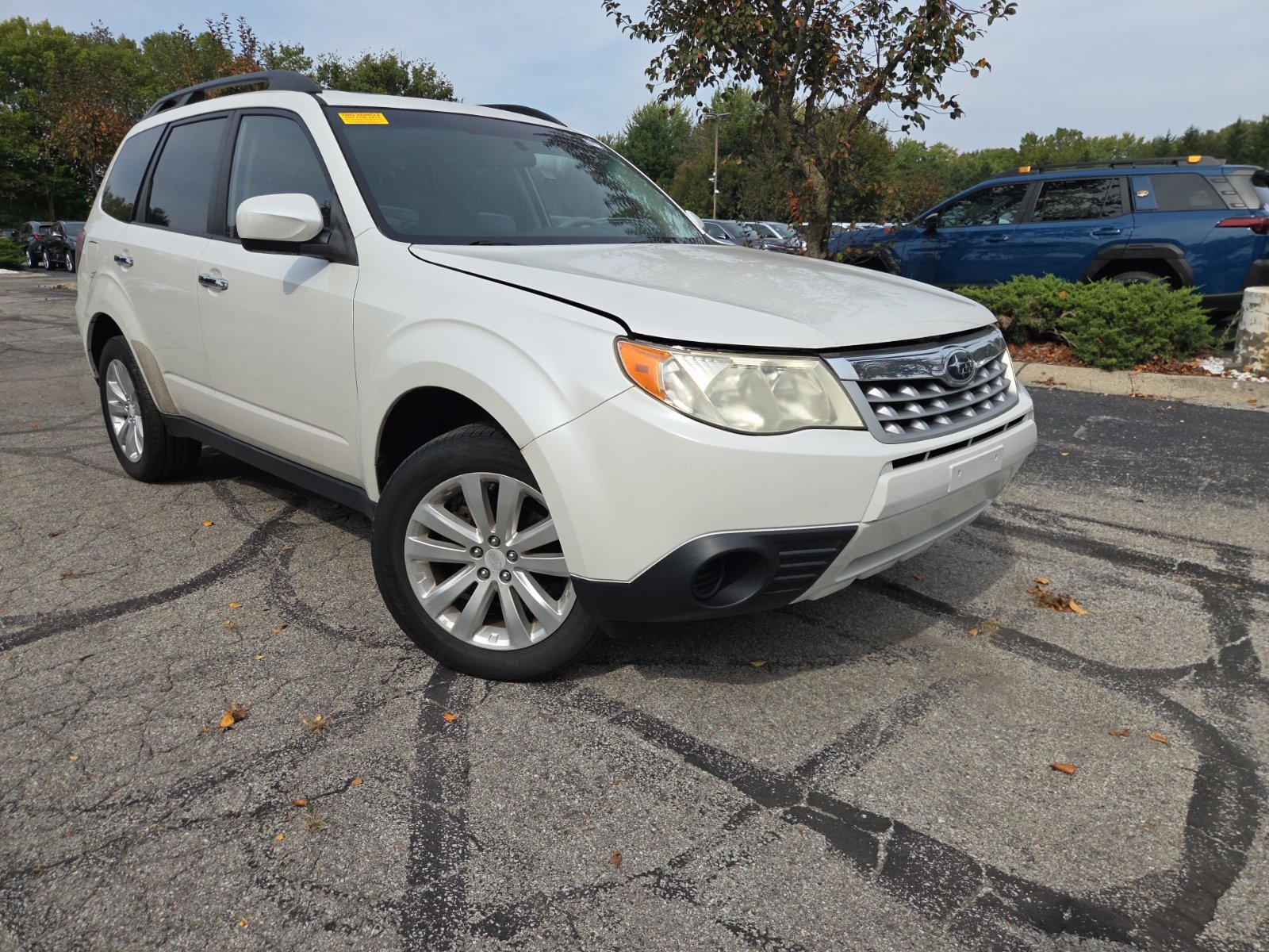 Used 2011 Subaru Forester 2.5X Premium w/ All-Weather Pkg AWD/4WD image 21