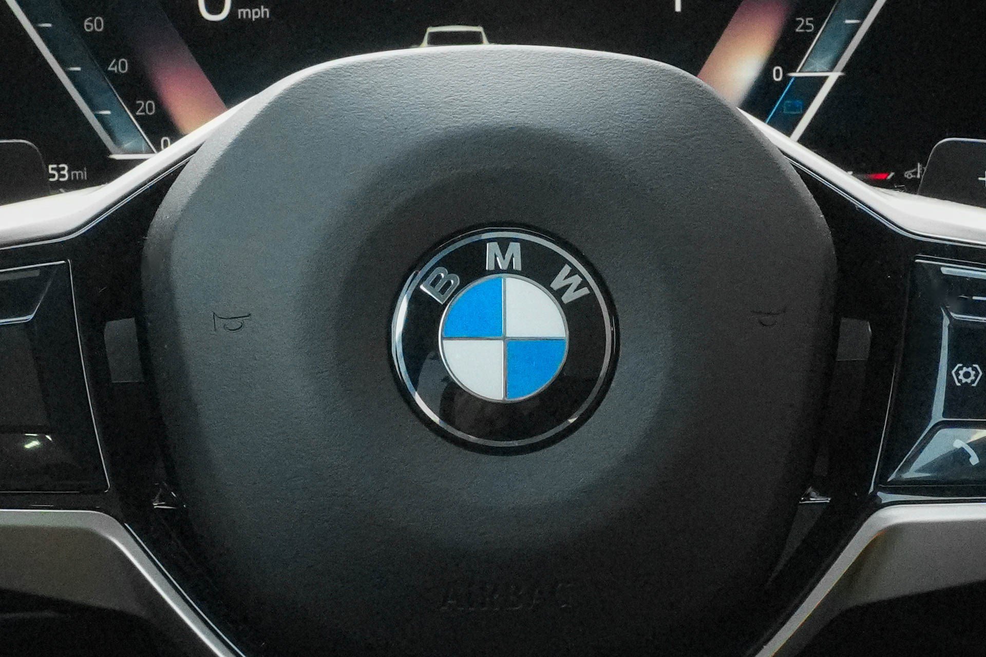 Used 2025 BMW X3 xDrive30i w/ Premium Package AWD/4WD image 16