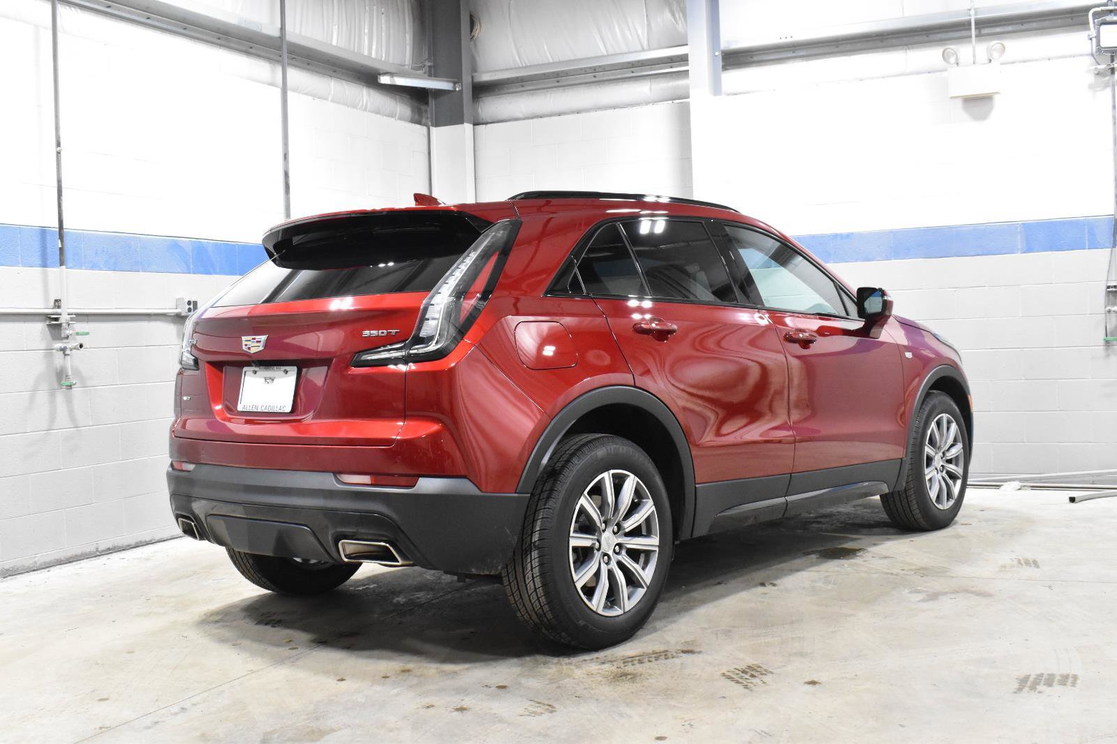 Certified 2023 Cadillac XT4 Sport w/ Cold Weather Package image 30