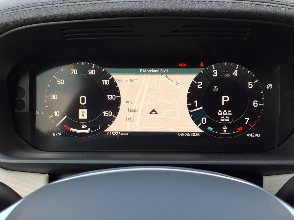 Certified 2025 Land Rover Discovery Dynamic SE AWD/4WD image 14