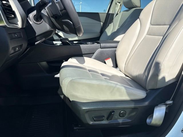 Used 2021 Nissan Rogue SV AWD/4WD image 7