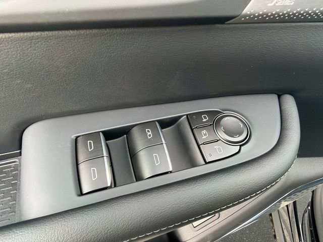 New 2026 Buick Enclave Avenir w/ Super Cruise Package image 18