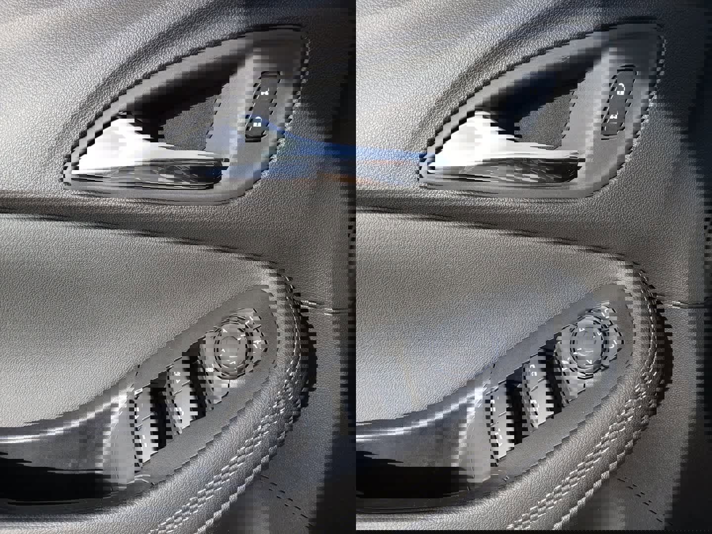 Used 2024 Buick Encore GX Sport Touring w/ Comfort Package image 13