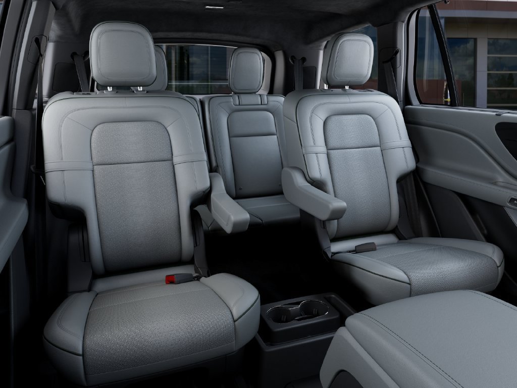 New 2027 Lincoln Aviator Black Label w/ Dynamic Handling Package AWD/4WD image 11