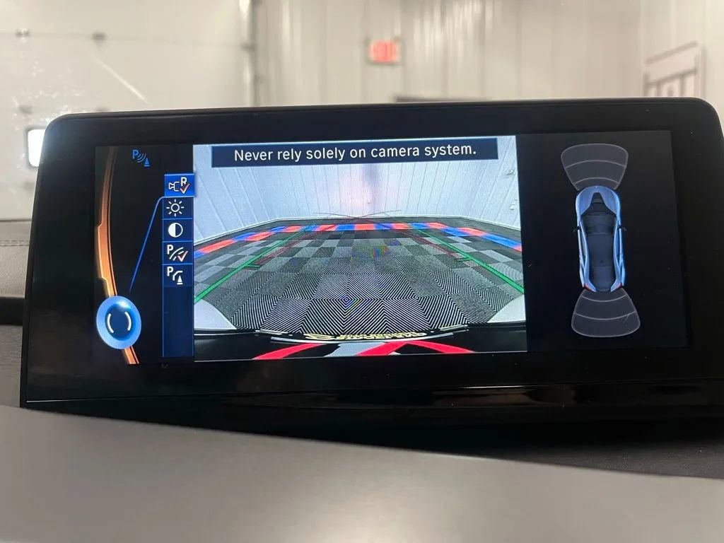 Used 2016 BMW i8 image 15