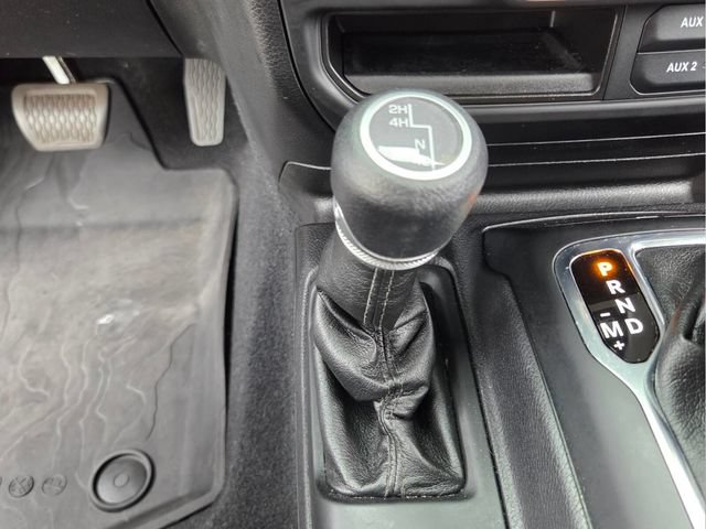 Used 2021 Jeep Wrangler Sport AWD/4WD image 26