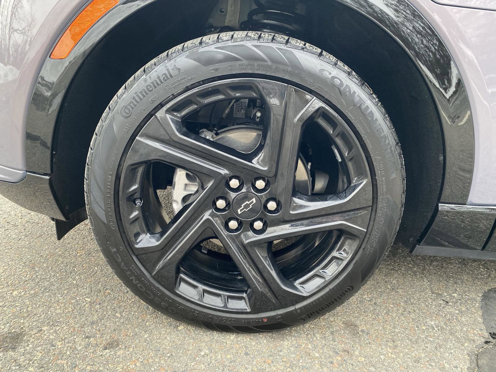 Used 2024 Chevrolet Equinox EV RS image 10