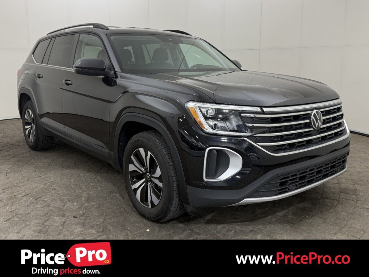 Used 2026 Volkswagen Atlas SE AWD/4WD image 1