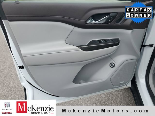 Used 2023 GMC Acadia SLT w/ Technology Package image 8