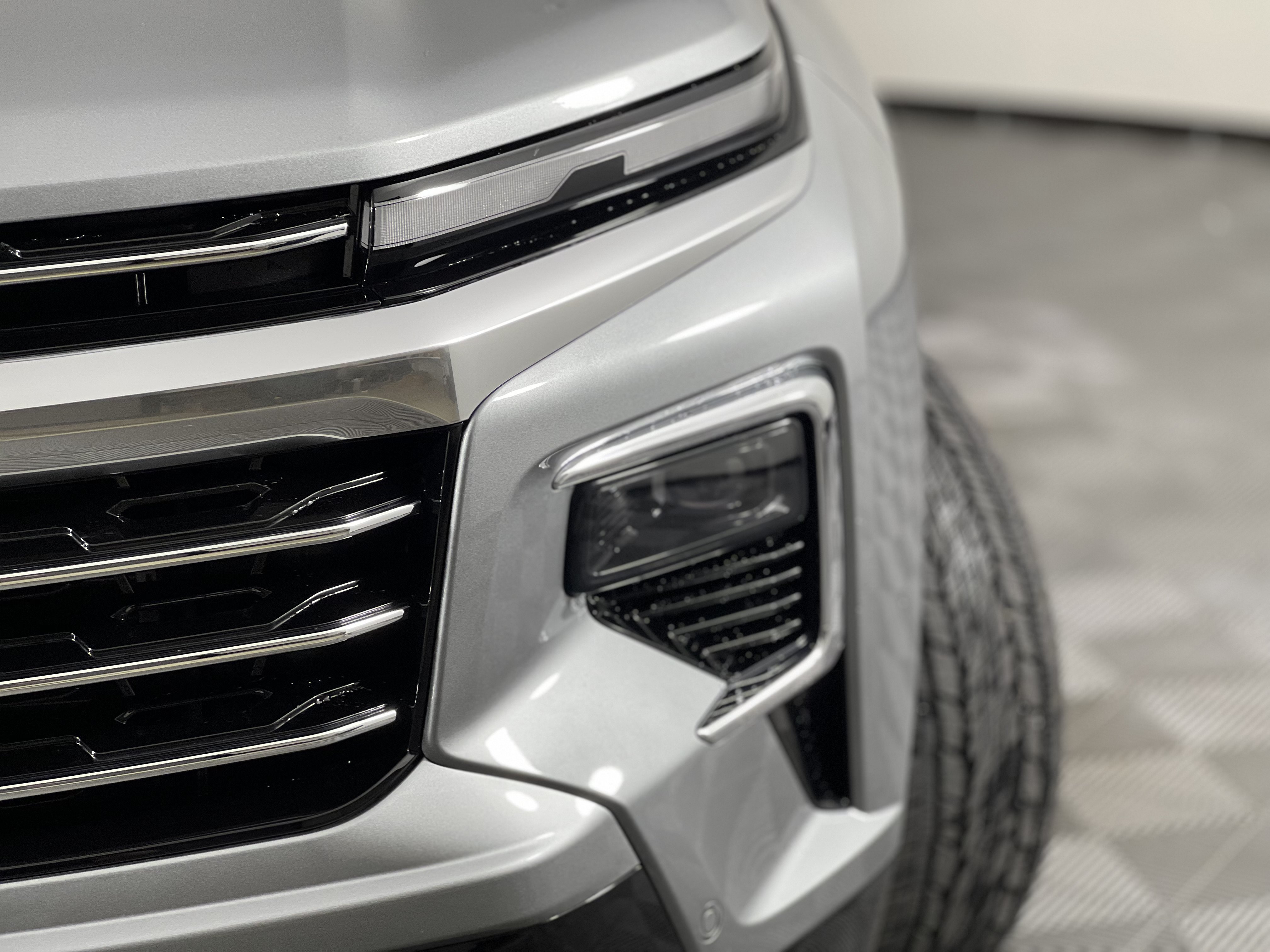 Used 2026 Chevrolet Traverse High Country AWD/4WD image 7