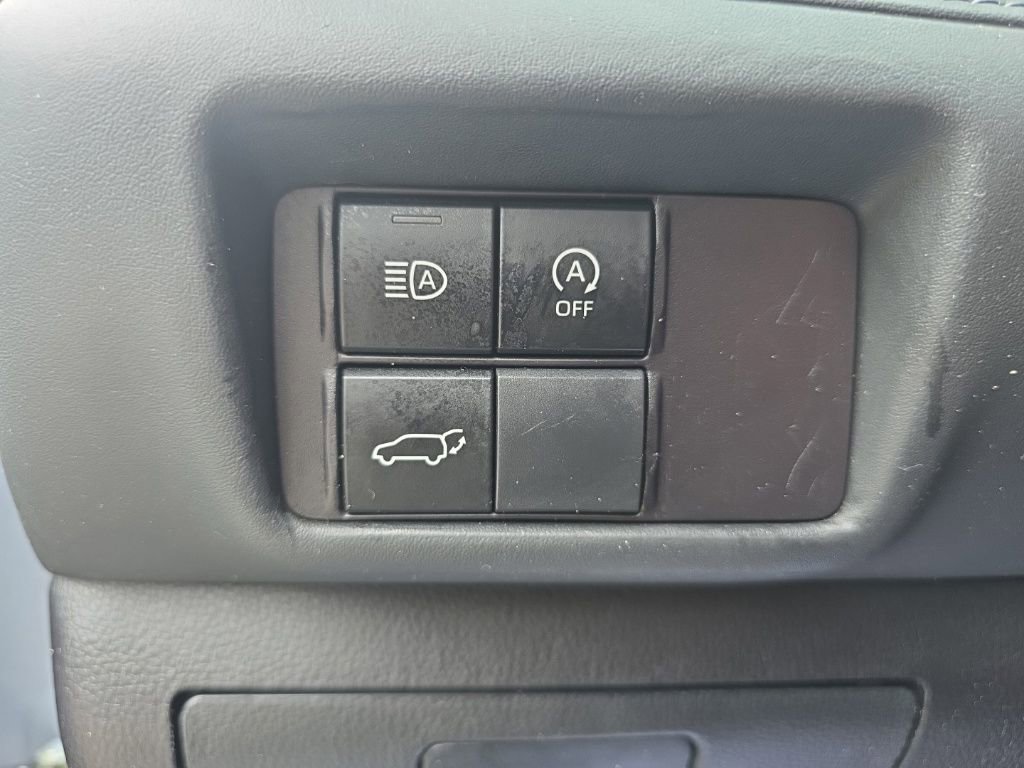 Used 2023 Toyota Highlander XLE image 24