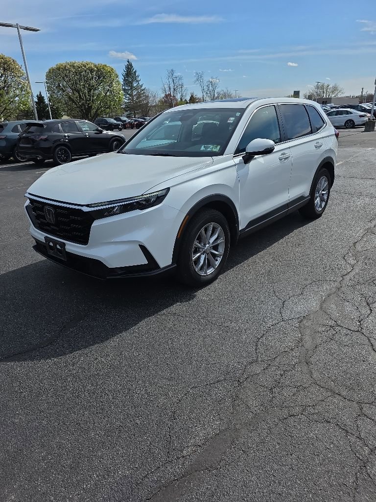 Used 2023 Honda CR-V EX-L image 3