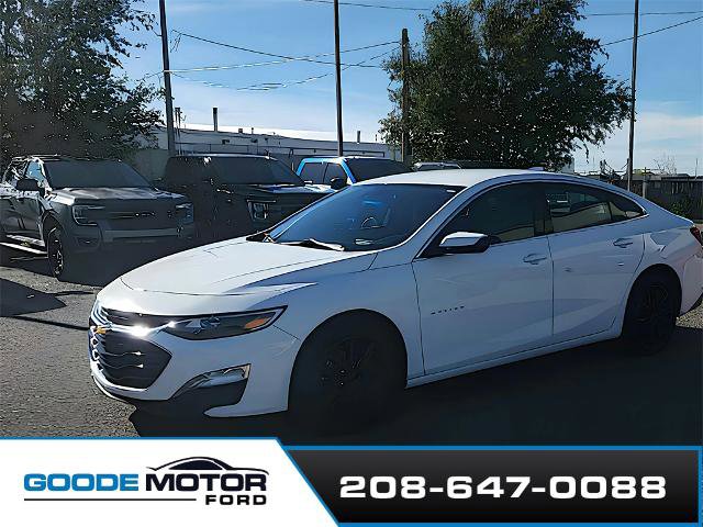 Used 2023 Chevrolet Malibu LT image 3