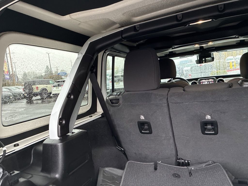 Used 2021 Jeep Wrangler Unlimited Sport image 24