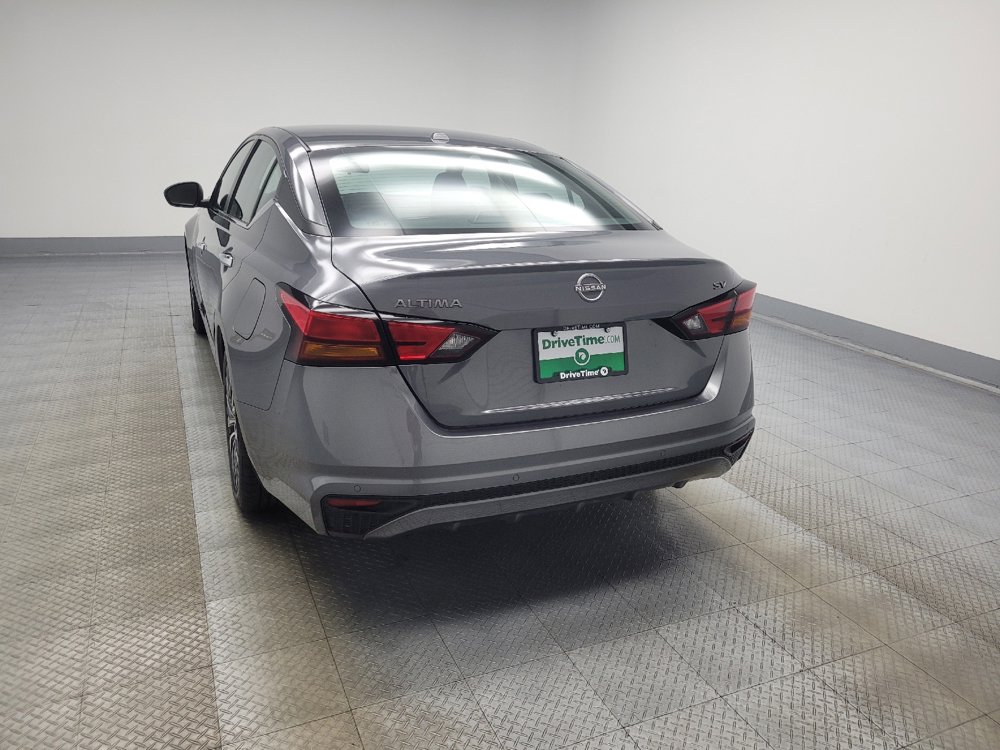 Used 2024 Nissan Altima 2.5 SV image 6