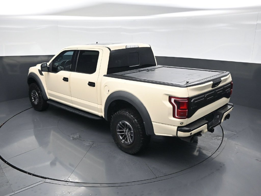Used 2019 Ford F150 Raptor w/ Equipment Group 802A Luxury AWD/4WD image 40