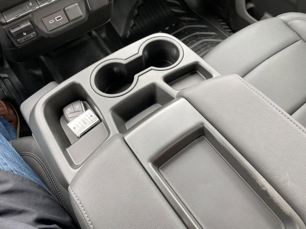 Used 2025 Chevrolet Silverado 3500 W/T w/ WT Convenience Package image 9