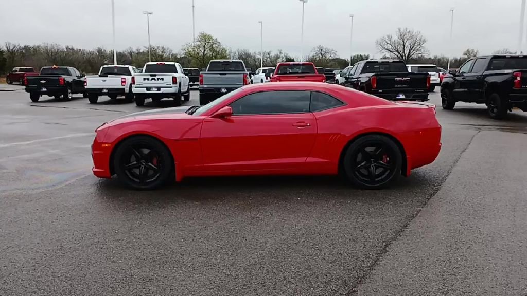 Used 2010 Chevrolet Camaro SS w/ RS Package image 5
