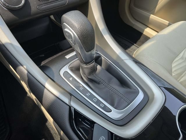 Used 2016 Ford Fusion SE FWD image 31