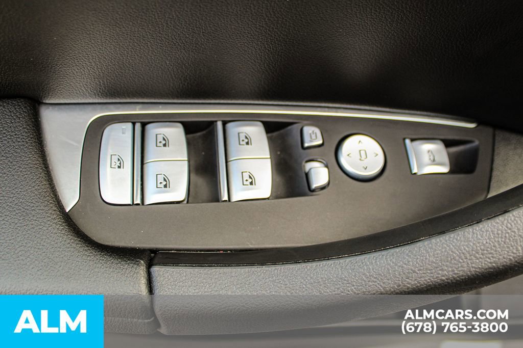 Used 2025 BMW X4 xDrive30i image 43