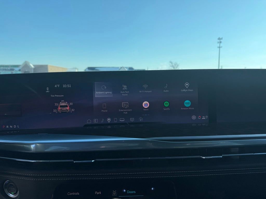 Used 2025 Cadillac Escalade ESV Sport Platinum image 23