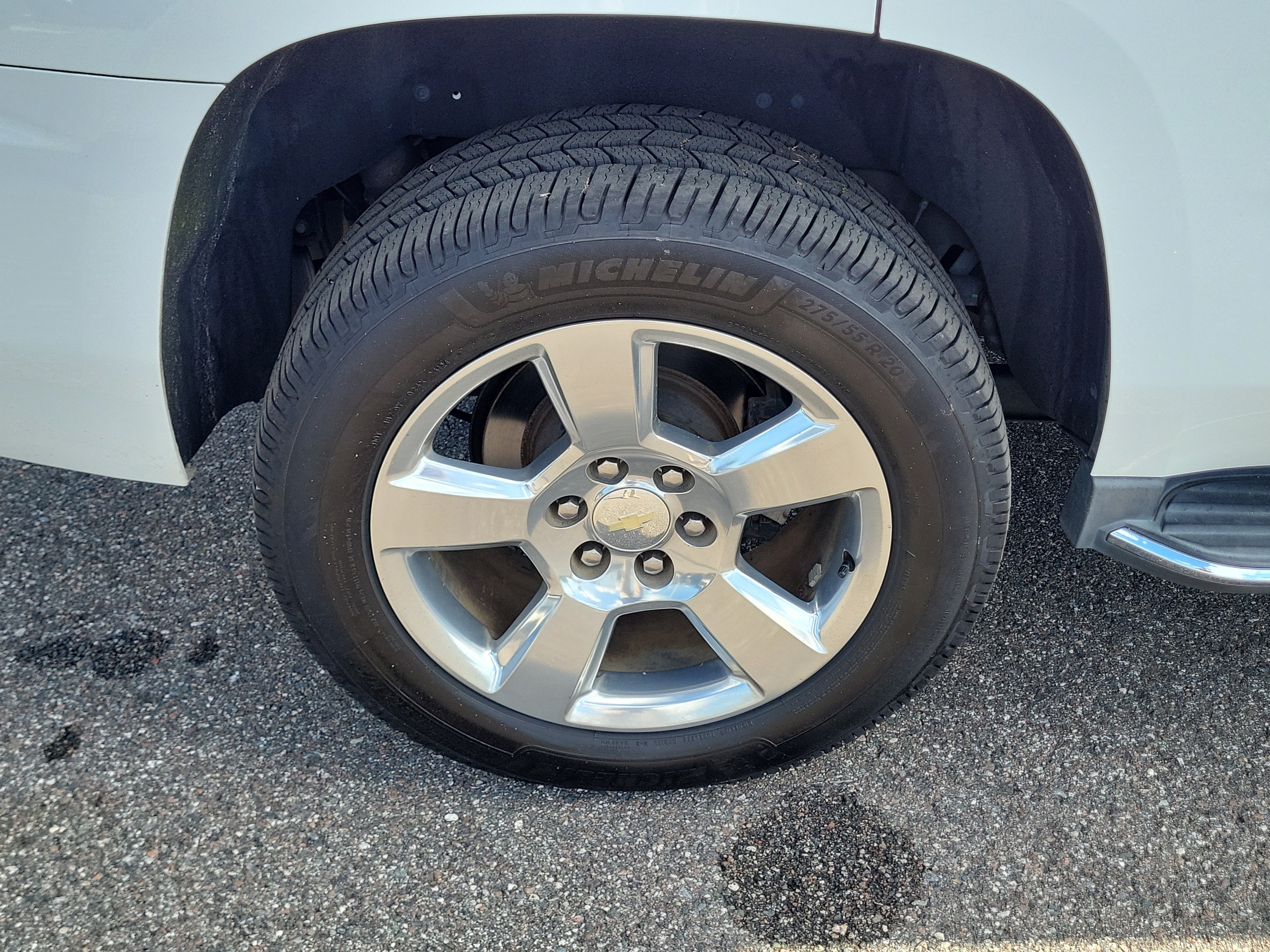 Used 2019 Chevrolet Tahoe Premier RWD image 38