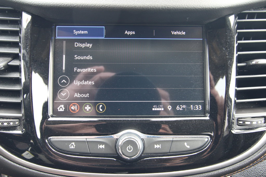 Used 2019 Chevrolet Trax LT AWD/4WD image 28