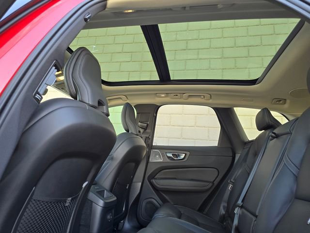 Used 2025 Volvo XC60 T8 Ultra w/ Protection Package Premier image 35