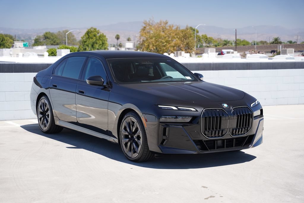 New 2026 BMW 740i xDrive AWD/4WD image 3