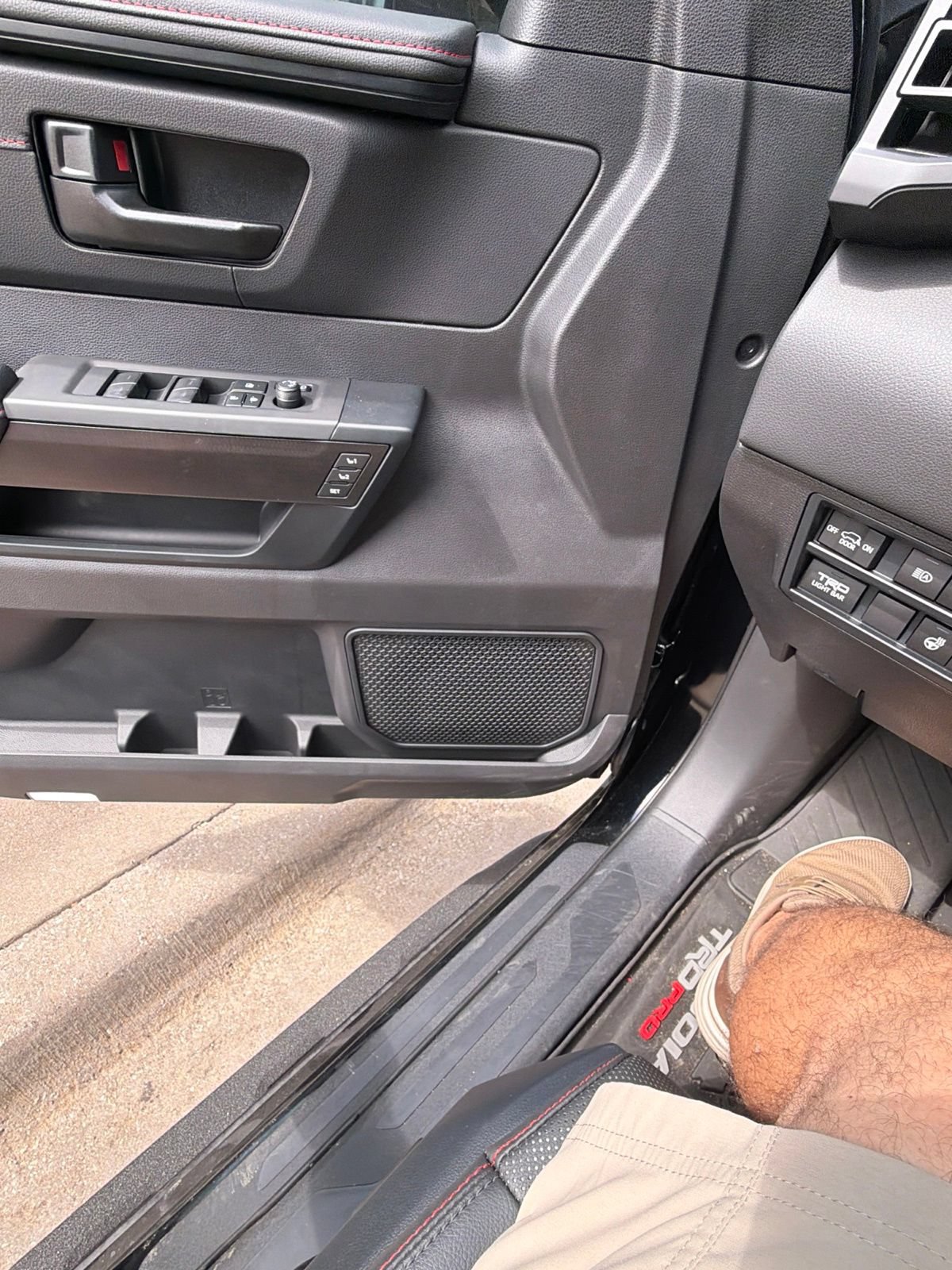 Used 2026 Toyota Sequoia TRD Pro AWD/4WD image 19