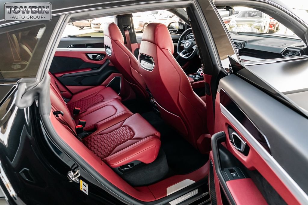 Used 2020 Lamborghini Urus AWD/4WD image 21