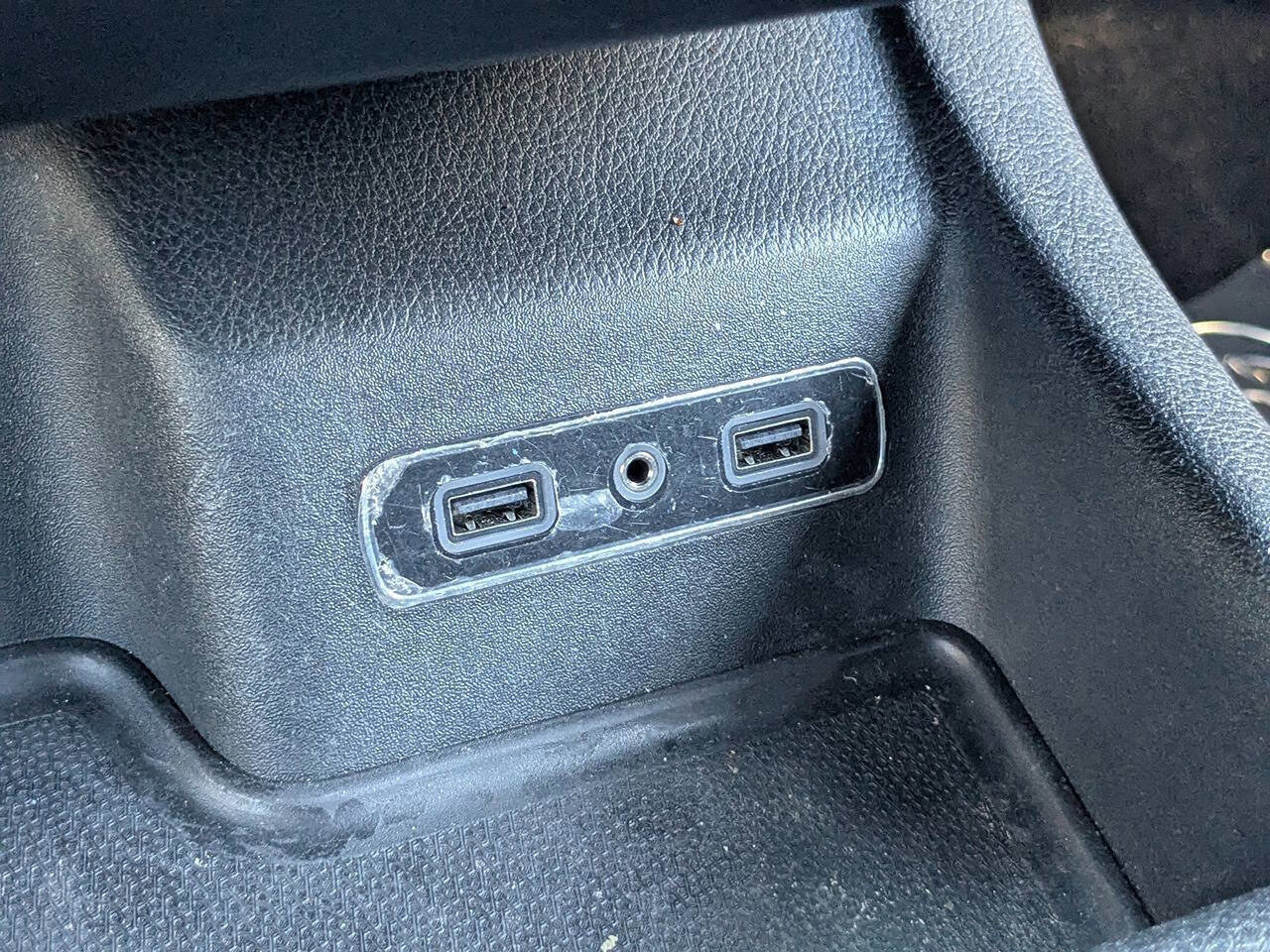 Used 2020 Dodge Durango SXT image 26