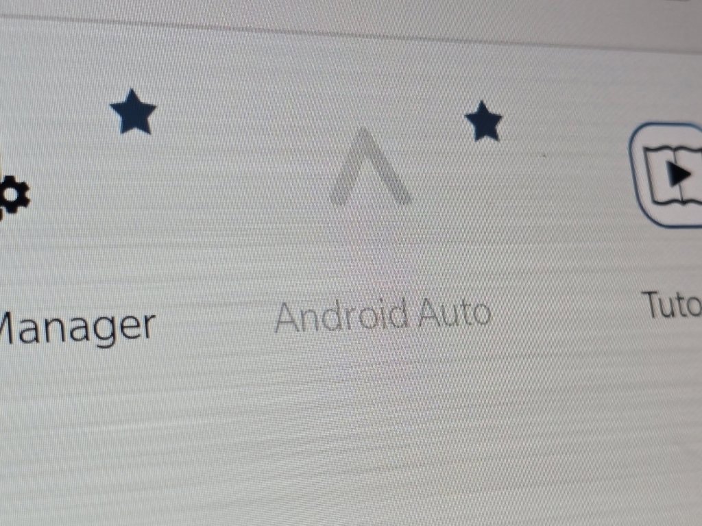 Used 2024 RAM 2500 Tradesman w/ Chrome Appearance Group image 4