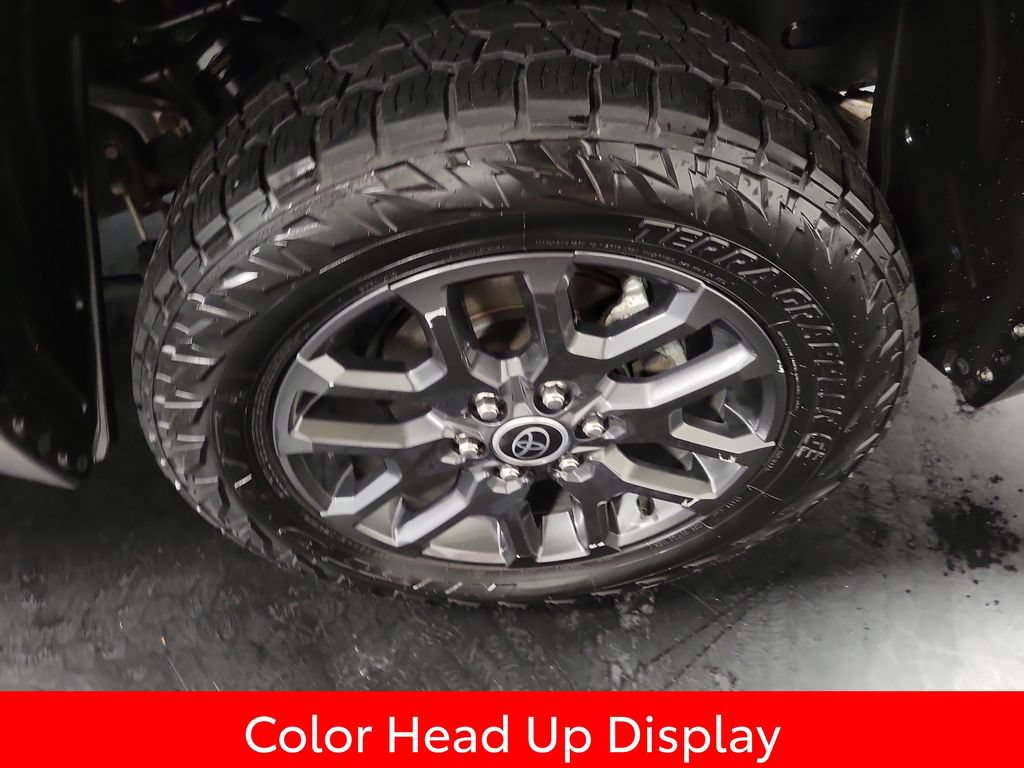 Used 2023 Toyota Tundra Platinum w/ Advanced Package AWD/4WD image 10