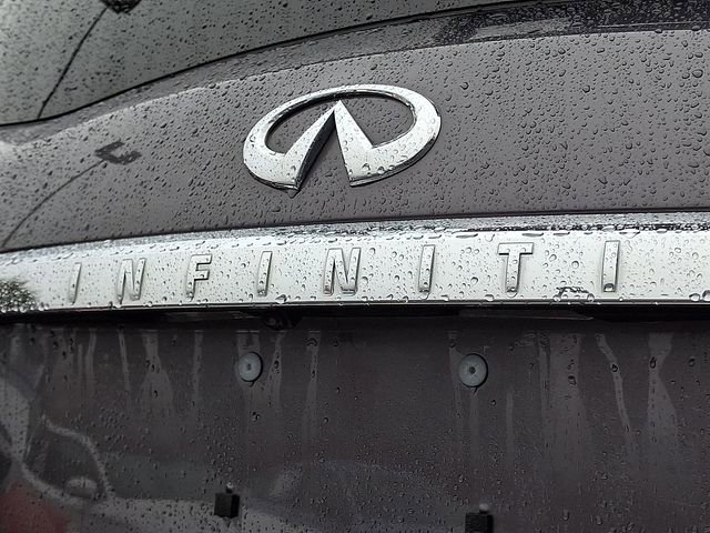 Used 2024 INFINITI QX80 Luxe image 32