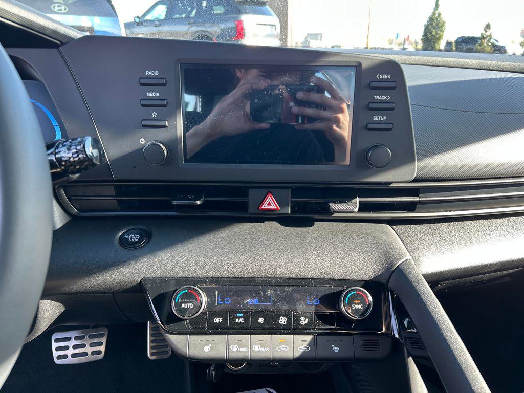 New 2026 Hyundai Elantra SEL Sport Premium image 20