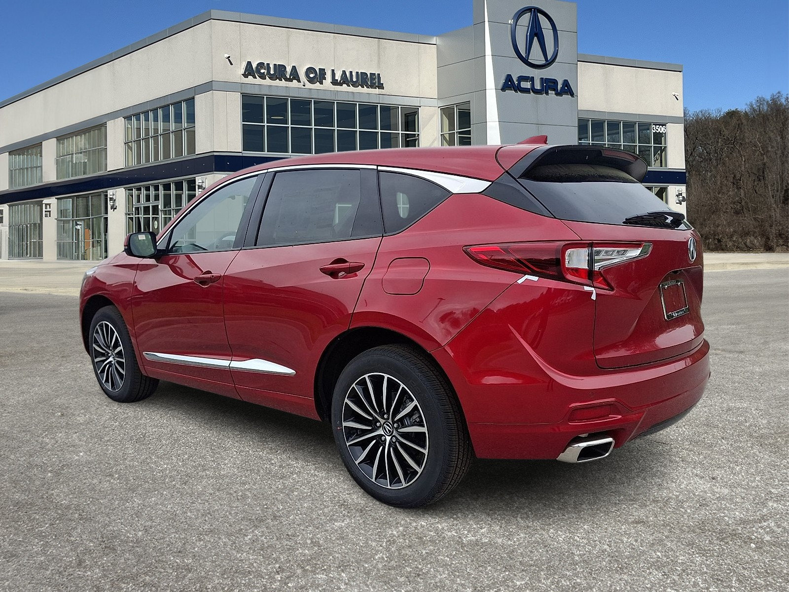 New 2026 Acura RDX w/ Advance Package AWD/4WD image 3