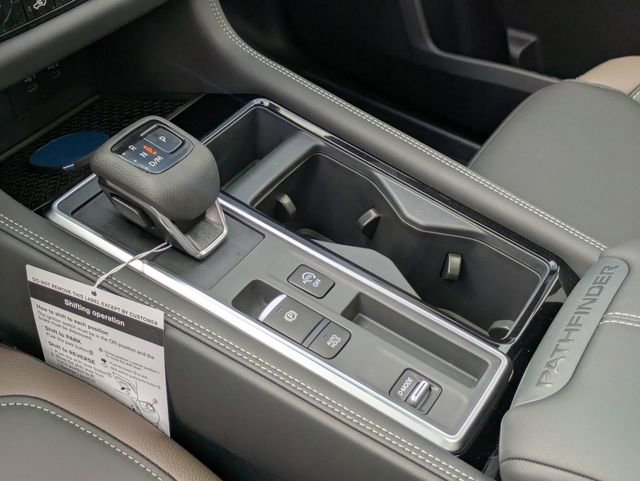 New 2026 Nissan Pathfinder Platinum image 25