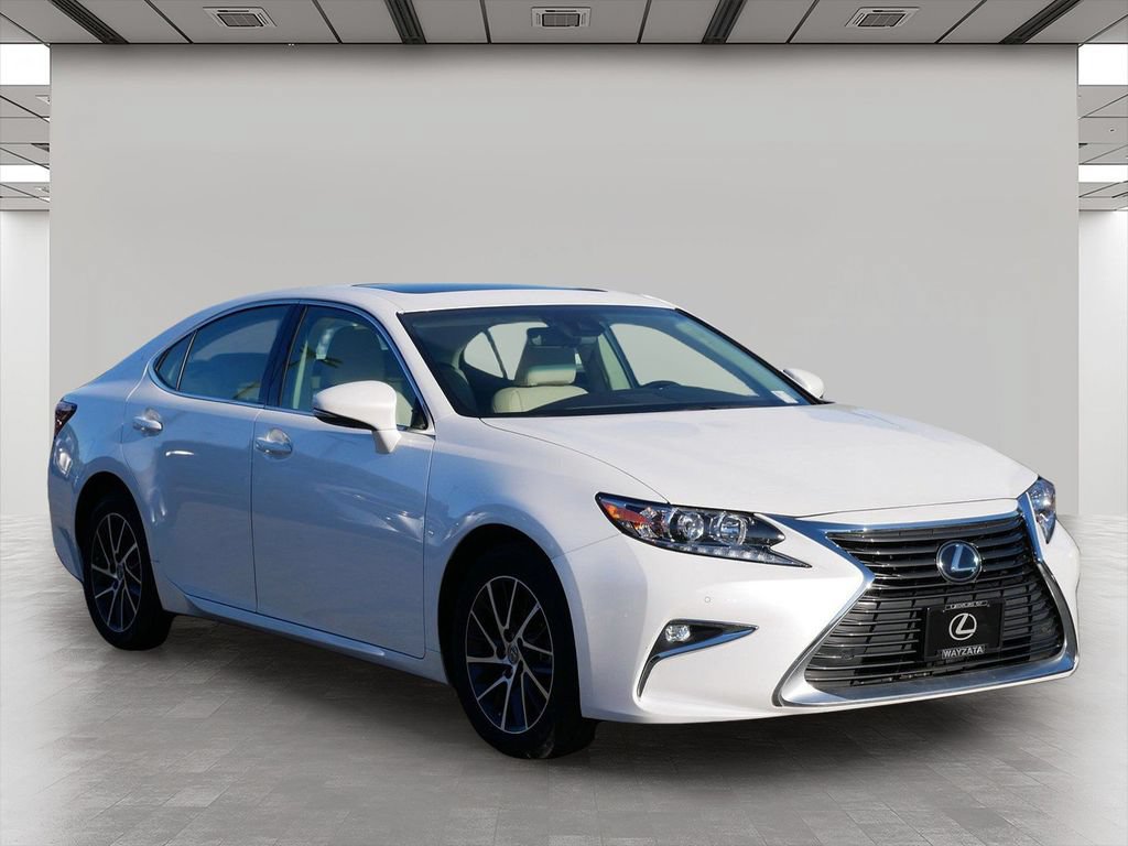 Used 2017 Lexus ES 350 w/ Premium Package FWD image 1